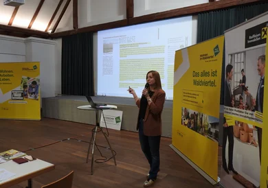 Nina Sillipp gibt Einblicke zu Projektaktivitäten im Waldviertel