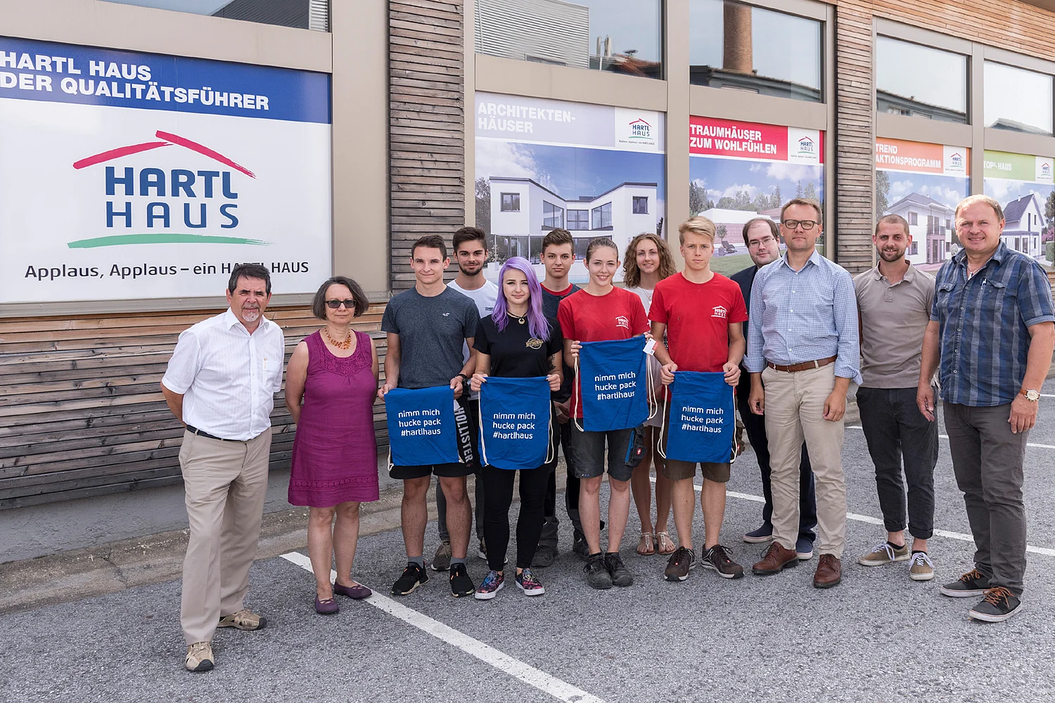 Praktikanten 2019 bei Hartl Haus