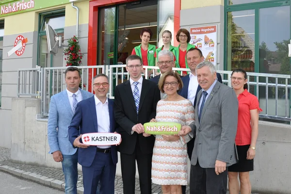 Eröffnung der Nah&Frisch Filiale in Waldenstein mit Johanna Mikl-Leitner
