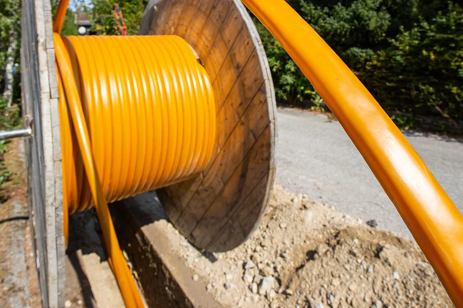 14,5 Kilometer Glasfaserkabel verlegt in Litschau