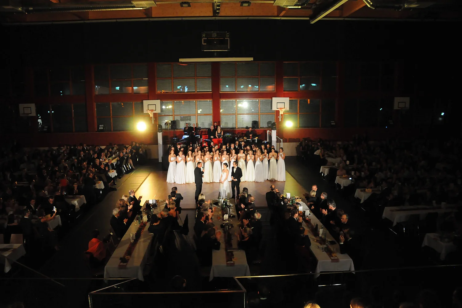 Gymnasium Ball Stadthalle Zwettl
