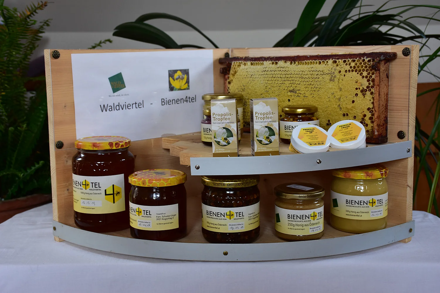 Waldviertler Honig im Spezialitätenladen in Langschlag